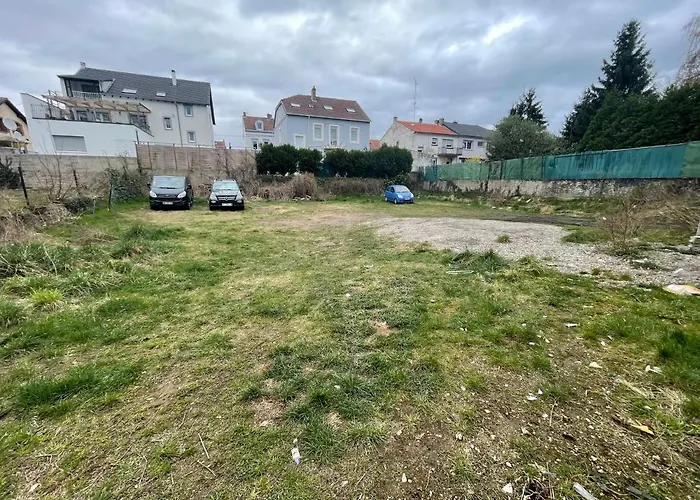 Superbe Rénové Au Centre De Appartement *